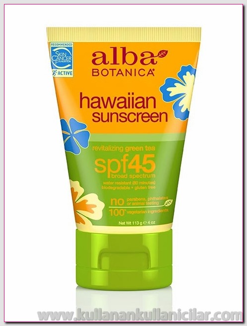 Alba Hawaiian Sunscreen Revitalizing een Tea Broad Spectrum SPF